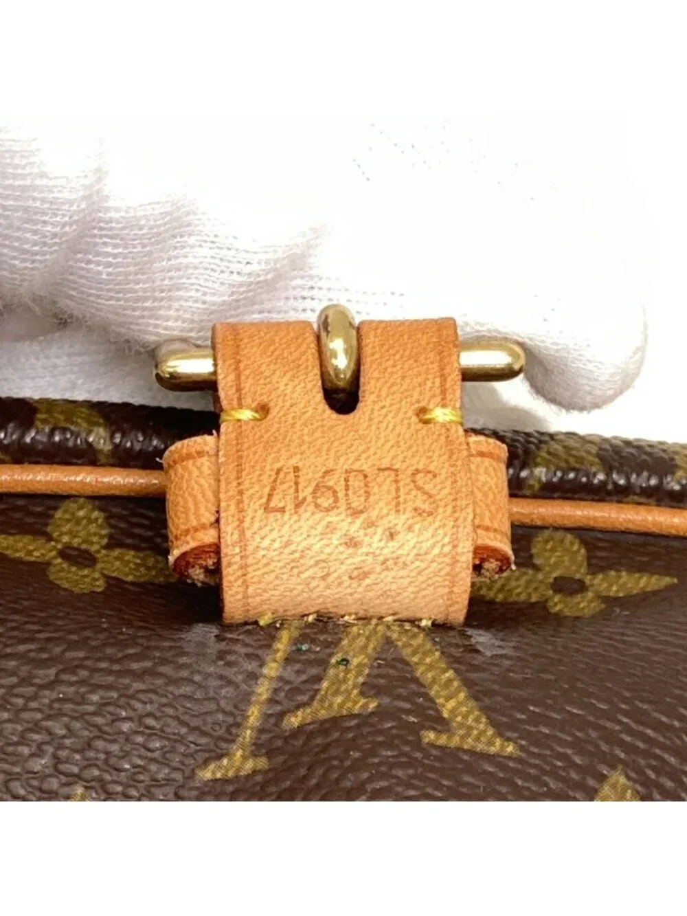 Louis Vuitton Sologne Shoulder Bag Monogram Canvas